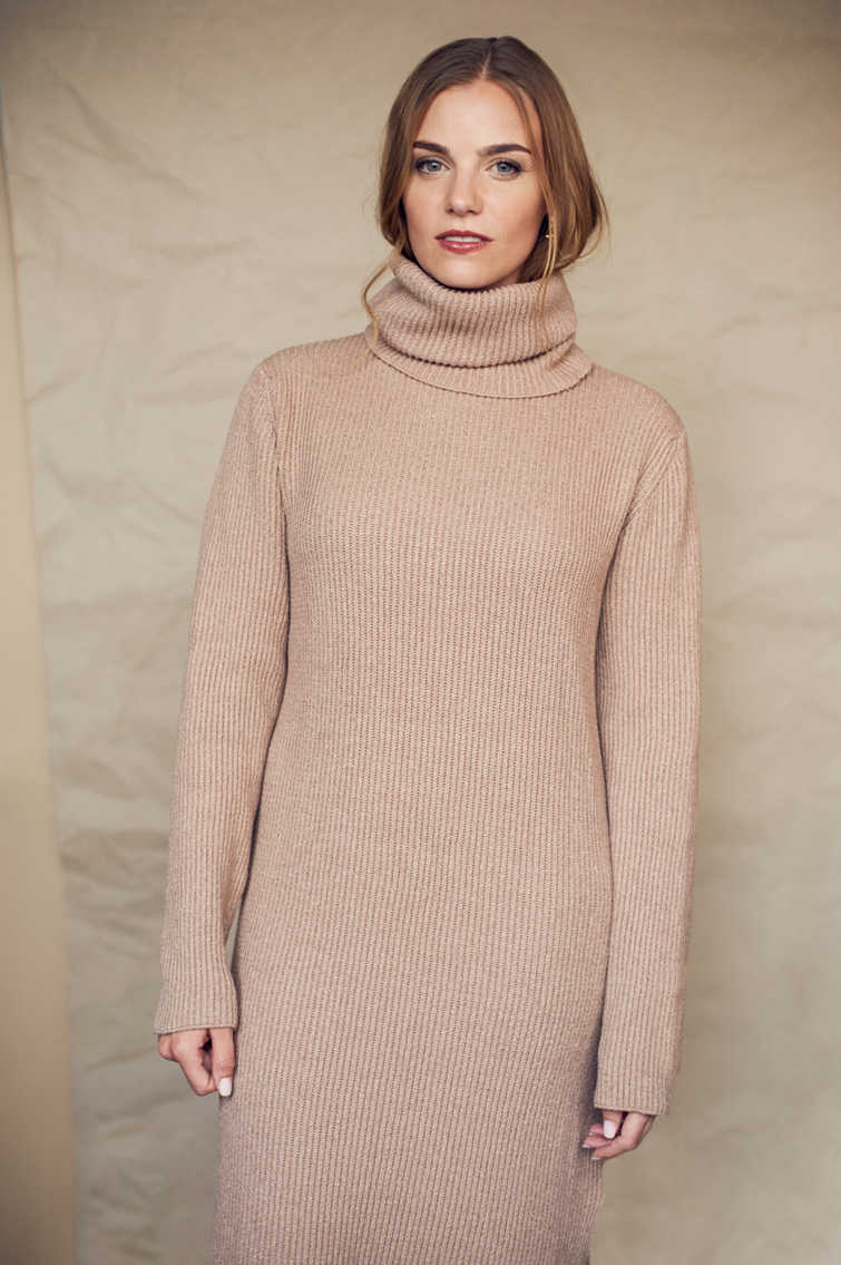 Lena Scherer – Gin My Coffee  katjahorne_portraits_lenascherer04.jpg