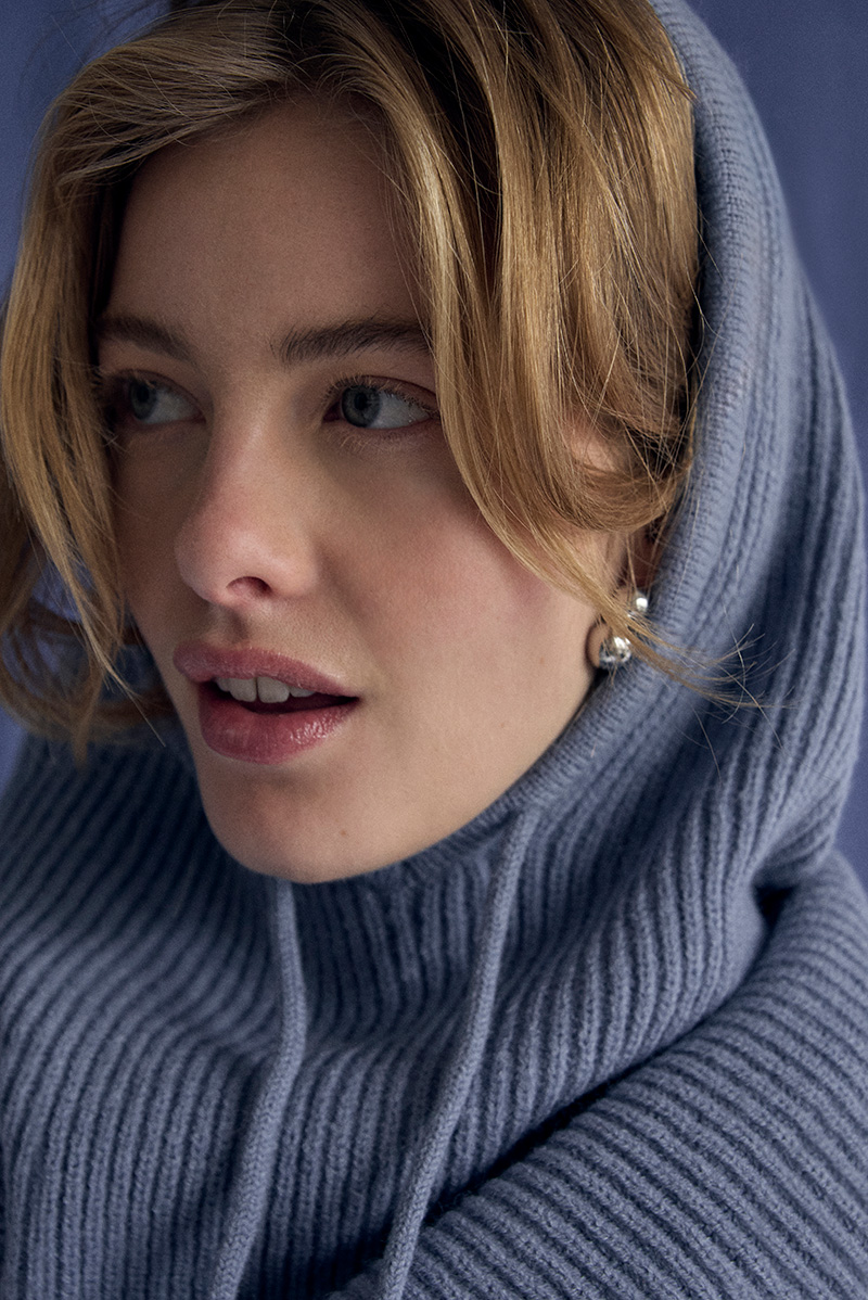 Lena Scherer – Blue  lenascherer_blue_hope_gosee_lydia0010.jpg